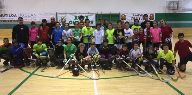 Hockey - El seleccionador nacional visit&oacute; Pamplona